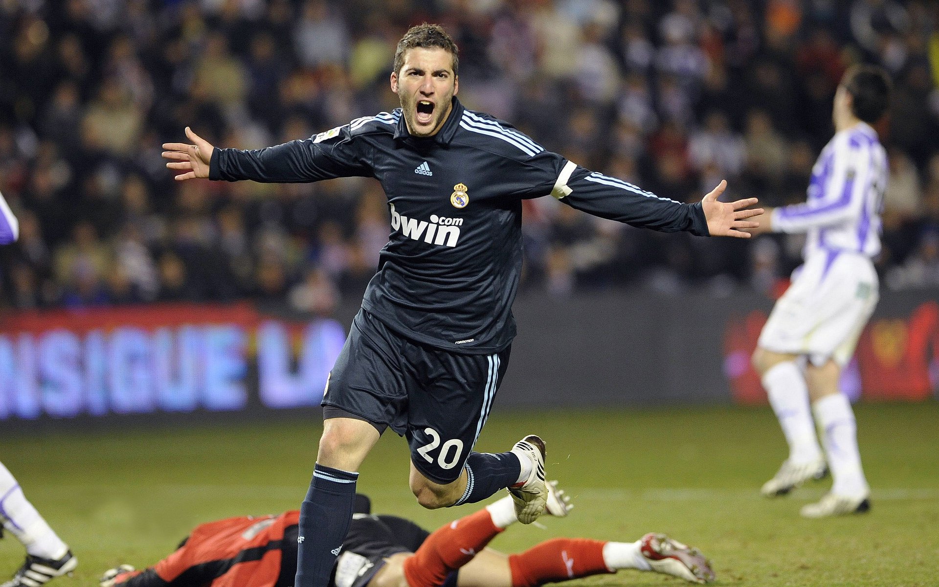 南非羚羊队:以高强度的身体对抗与进攻终结力为球队争光,南非羚羊银币